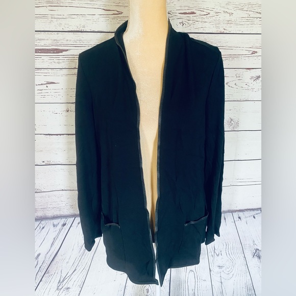 Women’s Medium Cardigan Chico’s 1 Black Open Front Pockets Pleather Trim Soft - Picture 1 of 12